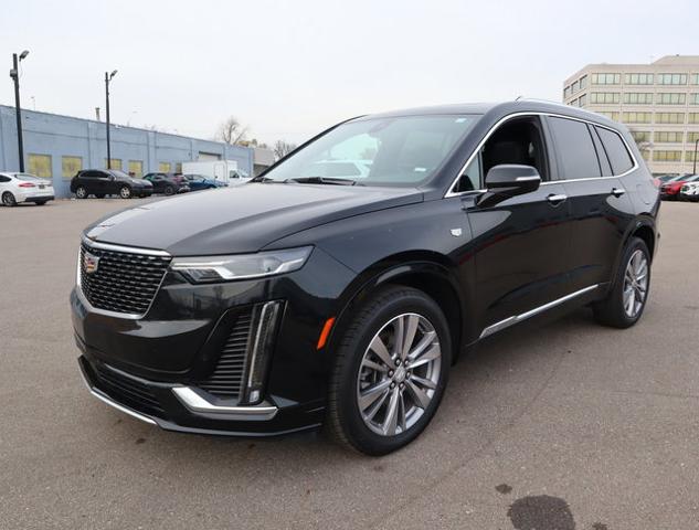 2023 Cadillac XT6 Vehicle Photo in DETROIT, MI 48207-4102