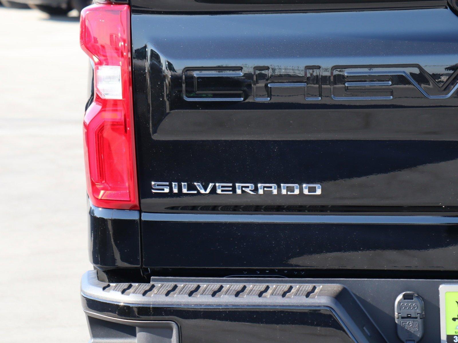 2025 Chevrolet Silverado 1500 Vehicle Photo in LOS ANGELES, CA 90007-3794