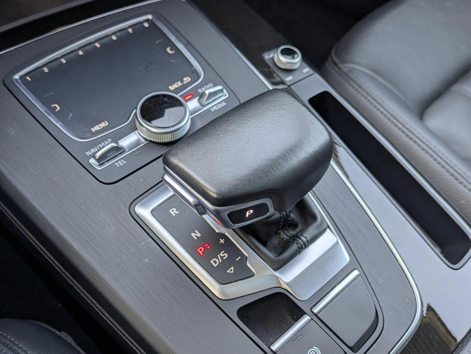 2020 Audi Q5 Vehicle Photo in Corpus Christi, TX 78415