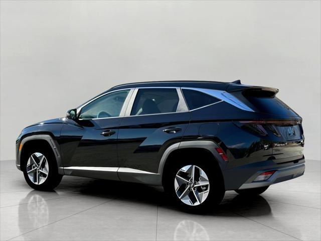 2025 Hyundai TUCSON Vehicle Photo in Green Bay, WI 54304