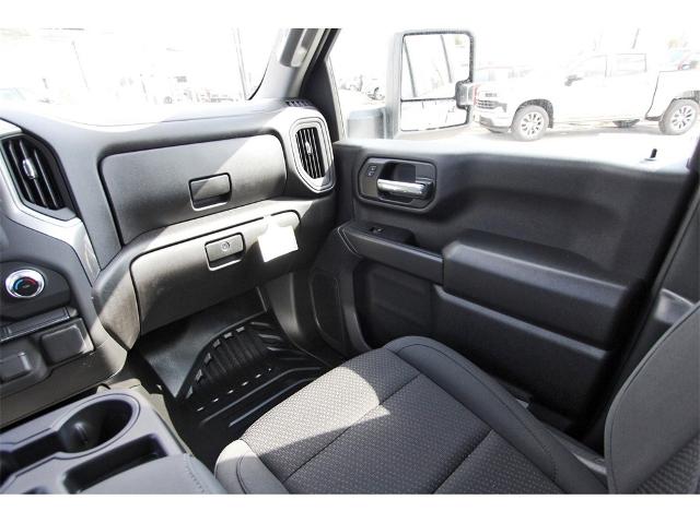 2025 GMC Sierra 2500 HD Vehicle Photo in ROSENBERG, TX 77471-5675