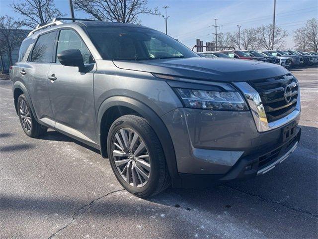 2023 Nissan Pathfinder Vehicle Photo in Willow Grove, PA 19090