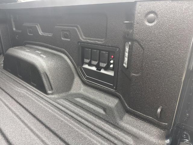 2025 Chevrolet Silverado EV Vehicle Photo in MARION, NC 28752-6372