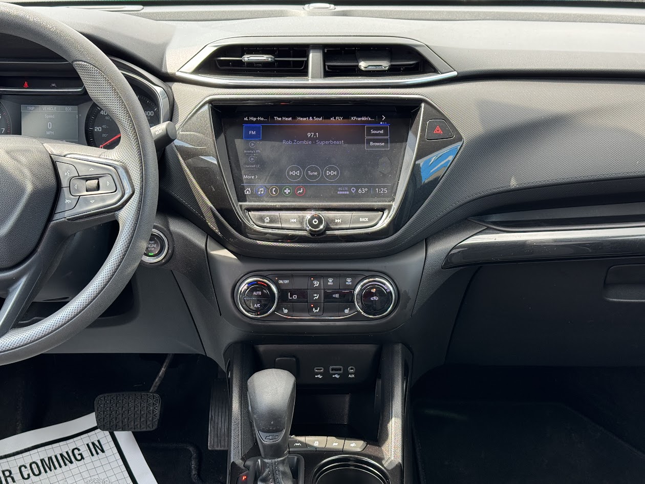 2022 Chevrolet Trailblazer Vehicle Photo in BOONVILLE, IN 47601-9633