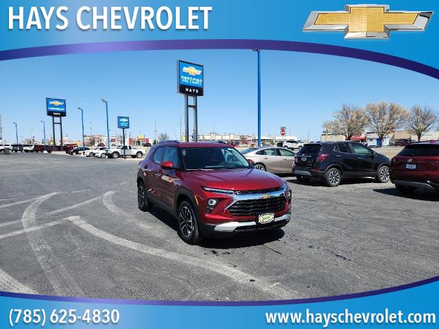 2025 Chevrolet Trailblazer Vehicle Photo in HAYS, KS 67601-1994