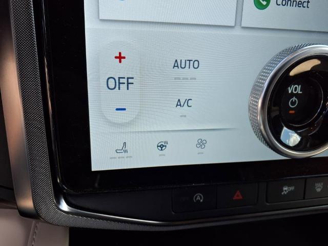 2022 Ford Expedition Vehicle Photo in HENDERSON, NC 27536-2966