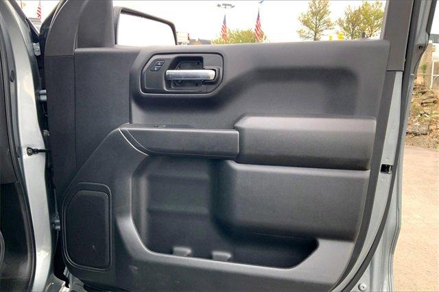2024 Chevrolet Silverado 1500 Vehicle Photo in KANSAS CITY, MO 64114-4502