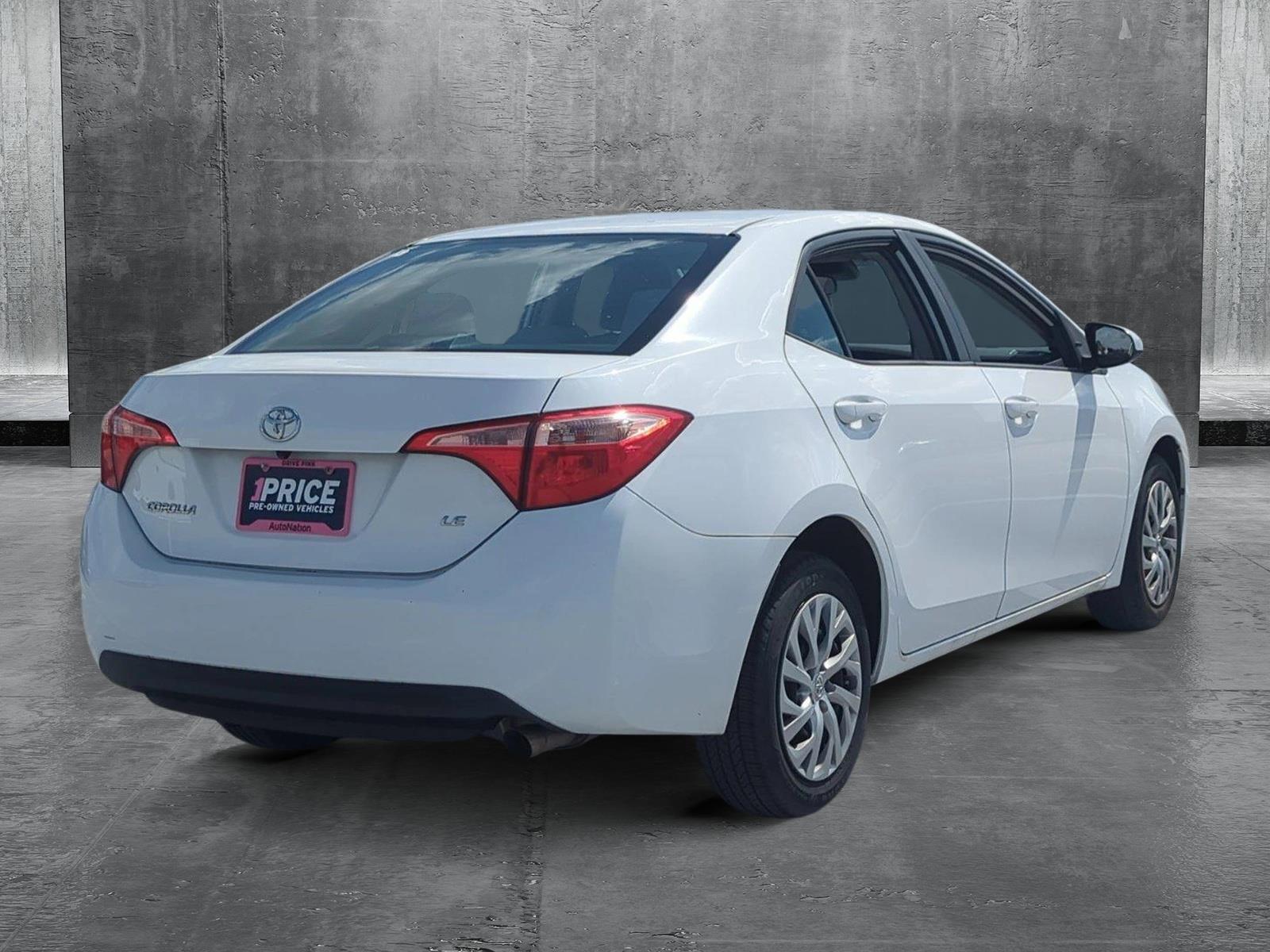 2019 Toyota Corolla Vehicle Photo in Ft. Myers, FL 33907