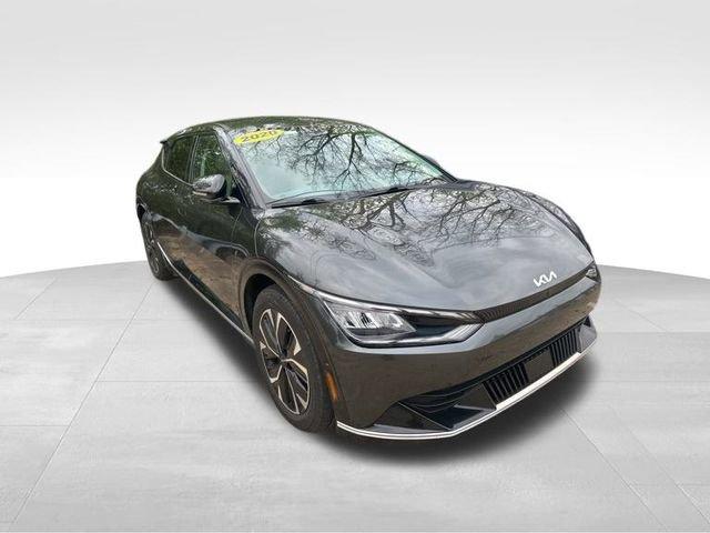 2022 Kia EV6 Vehicle Photo in MEDINA, OH 44256-9631