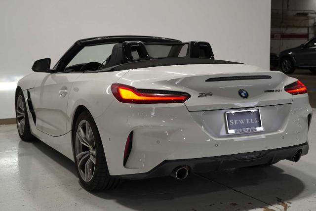 2025 BMW Z4 sDrive30i Vehicle Photo in GRAPEVINE, TX 76051
