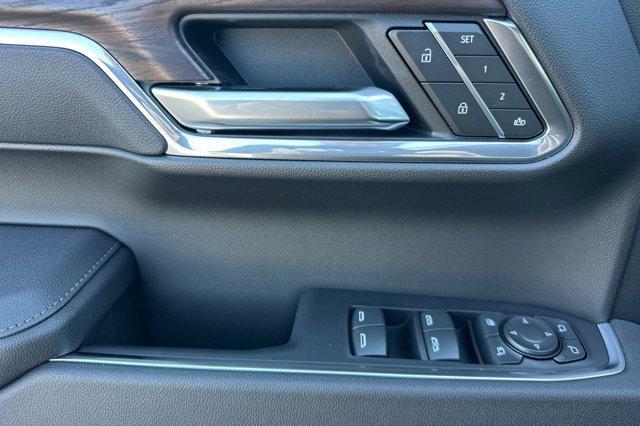 2025 GMC Sierra 1500 Vehicle Photo in STOCKTON, CA 95212-2838