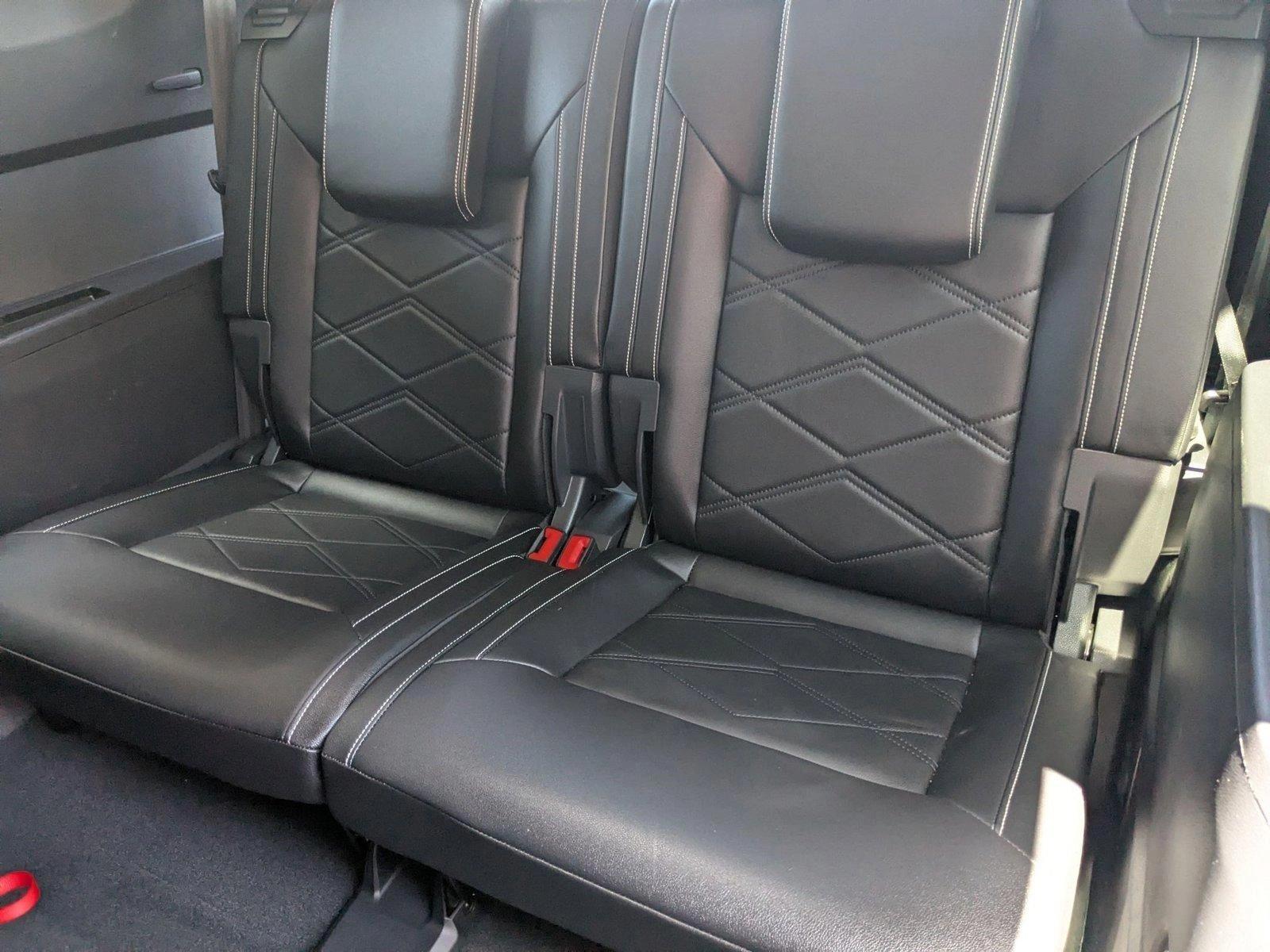 2024 Volkswagen Atlas Vehicle Photo in Wesley Chapel, FL 33544