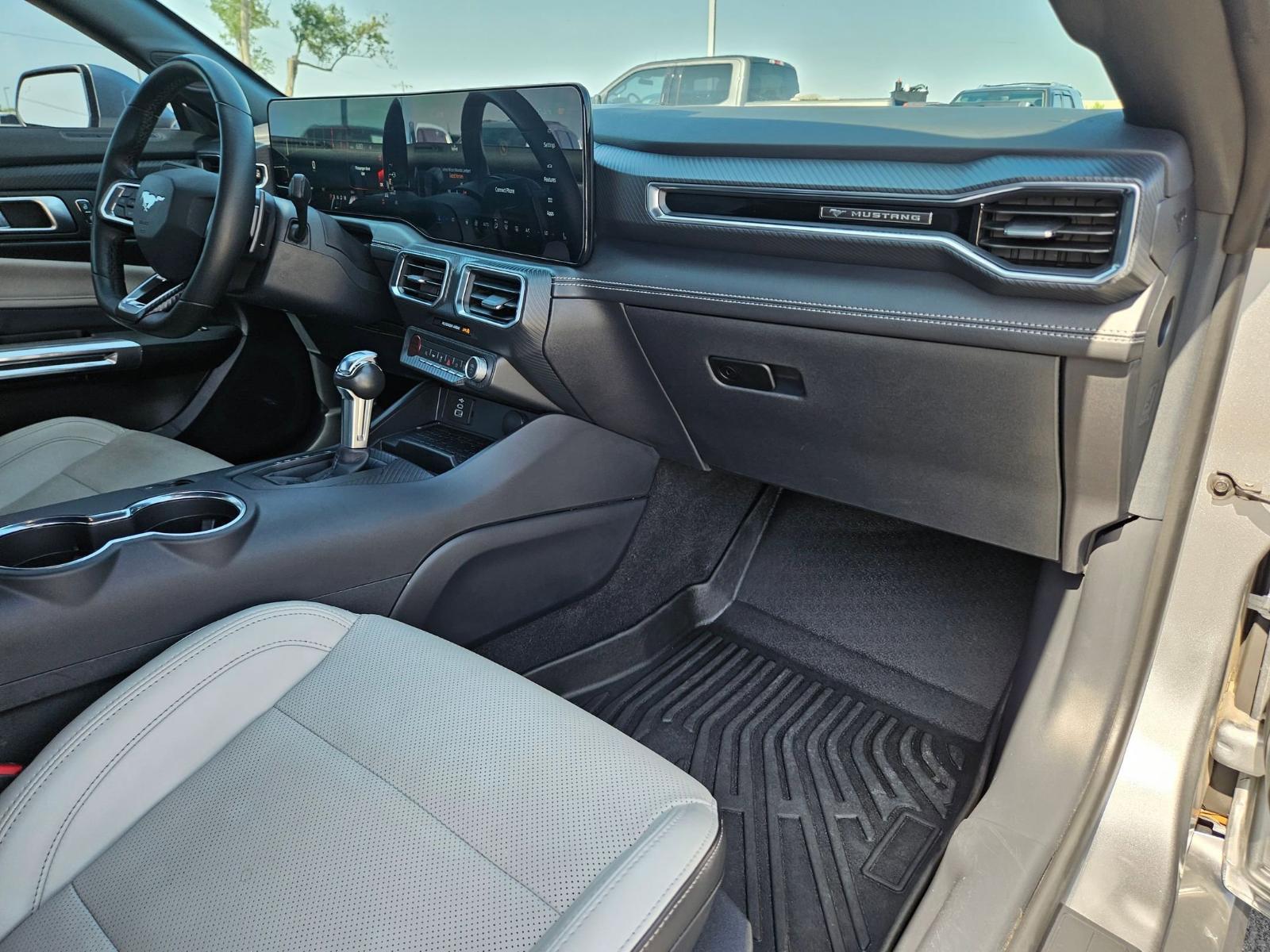 2024 Ford Mustang Vehicle Photo in Seguin, TX 78155