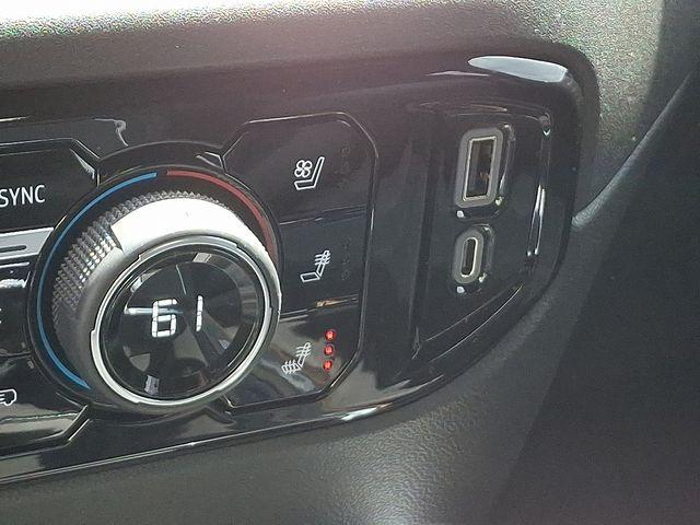 2023 Chevrolet Silverado 1500 Vehicle Photo in DANBURY, CT 06810-5034