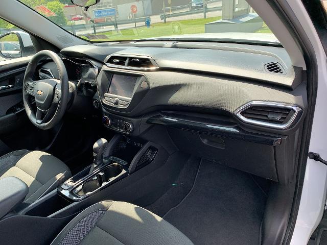 2022 Chevrolet Trailblazer Vehicle Photo in MOON TOWNSHIP, PA 15108-2571