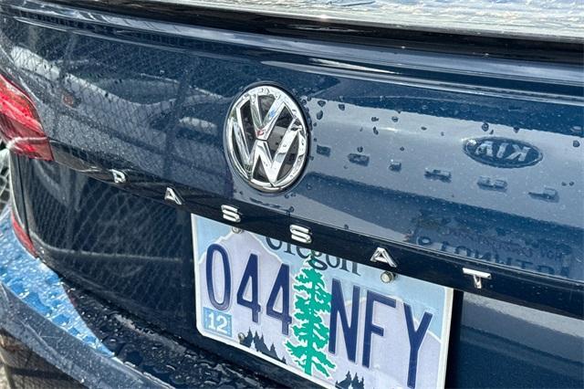 2020 Volkswagen Passat Vehicle Photo in ELK GROVE, CA 95757-8703