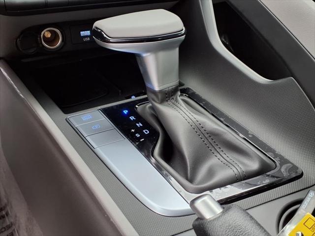 2025 Hyundai ELANTRA Vehicle Photo in Peoria, IL 61615