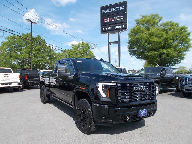 2025 GMC Sierra 3500HD Vehicle Photo in LOWELL, MA 01852-4336