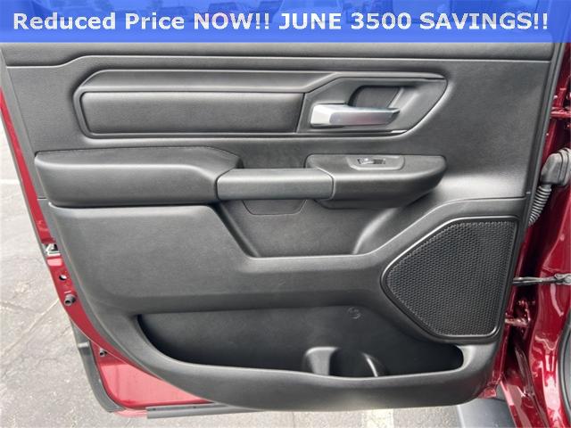 2025 Ram 1500 Vehicle Photo in GREEN BAY, WI 54304-5303