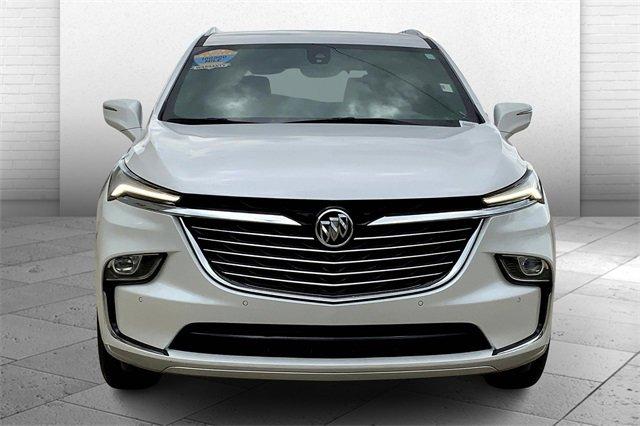 2024 Buick Enclave Vehicle Photo in TOPEKA, KS 66609-0000
