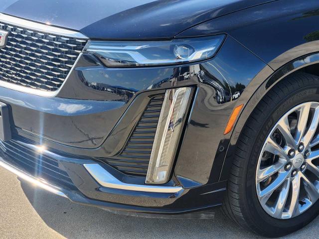 2022 Cadillac XT6 Vehicle Photo in DENTON, TX 76210-9321