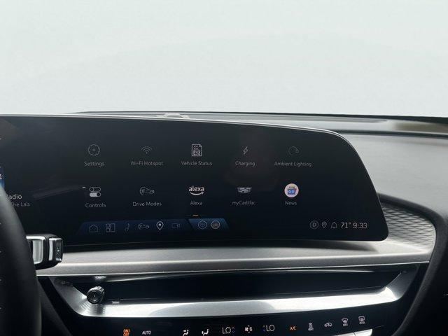 2024 Cadillac LYRIQ Vehicle Photo in LEOMINSTER, MA 01453-2952