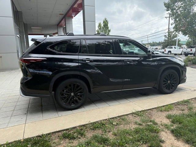 2024 Toyota Highlander Vehicle Photo in Flemington, NJ 08822