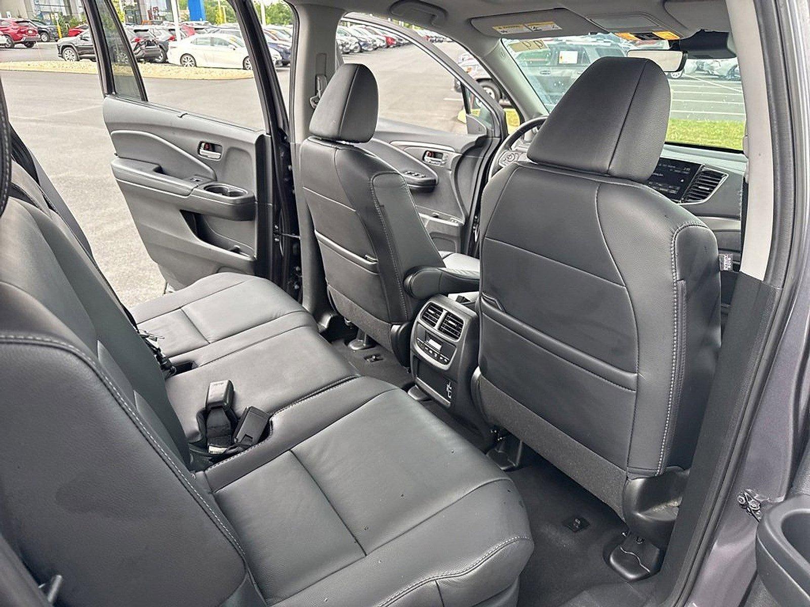 2020 Honda Pilot Vehicle Photo in Harrisburg, PA 17111