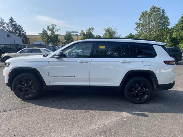 2022 Jeep Grand Cherokee L Vehicle Photo in Doylsetown, PA 18901