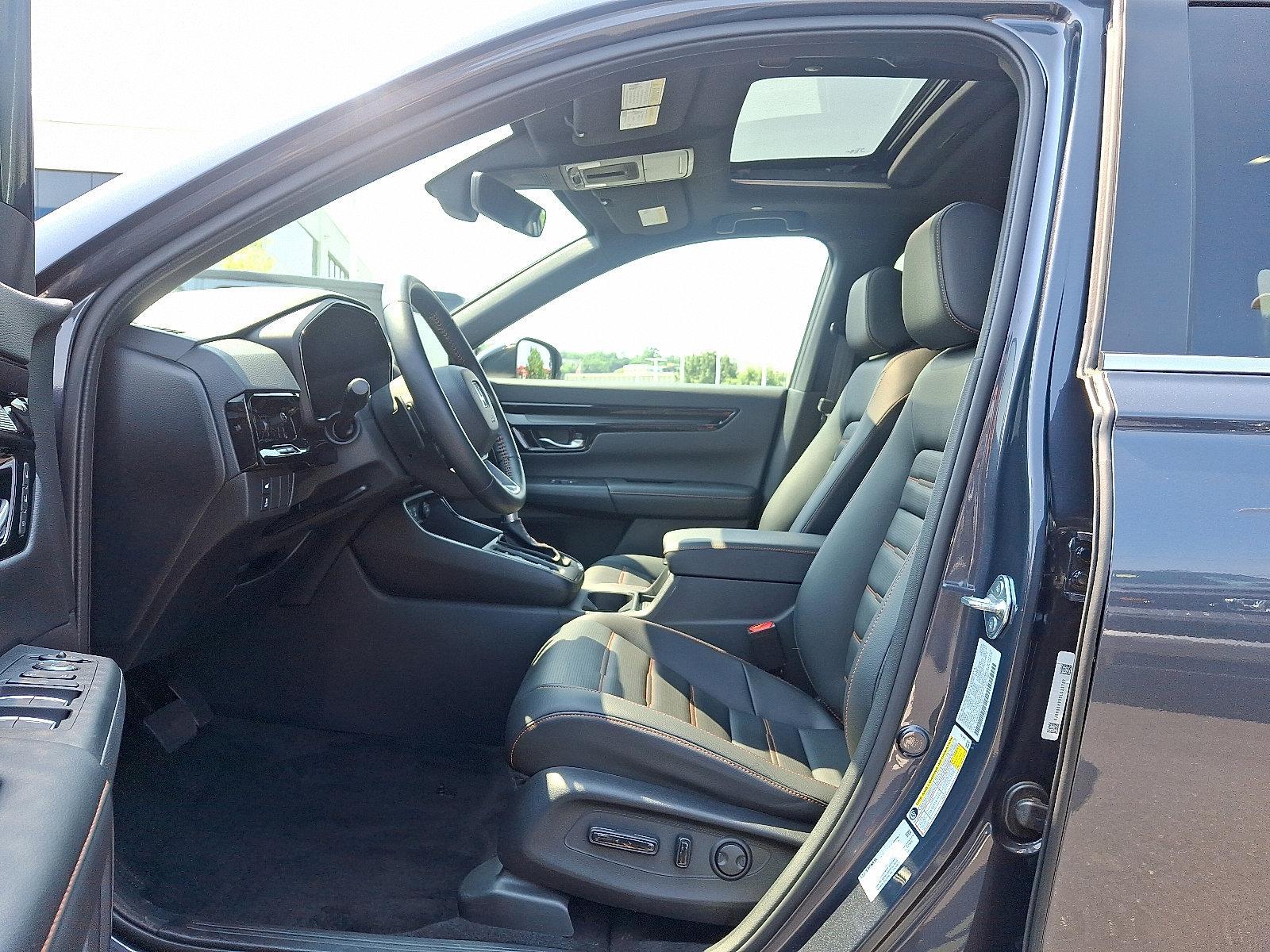 2025 Honda CR-V Hybrid Vehicle Photo in Harrisburg, PA 17111