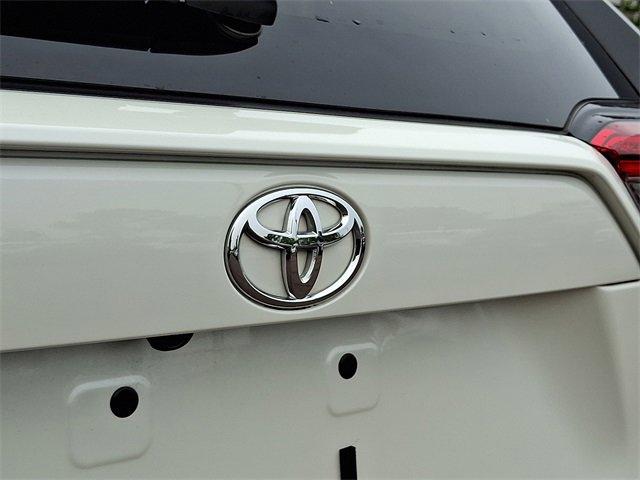 2022 Toyota RAV4 Vehicle Photo in Willow Grove, PA 19090