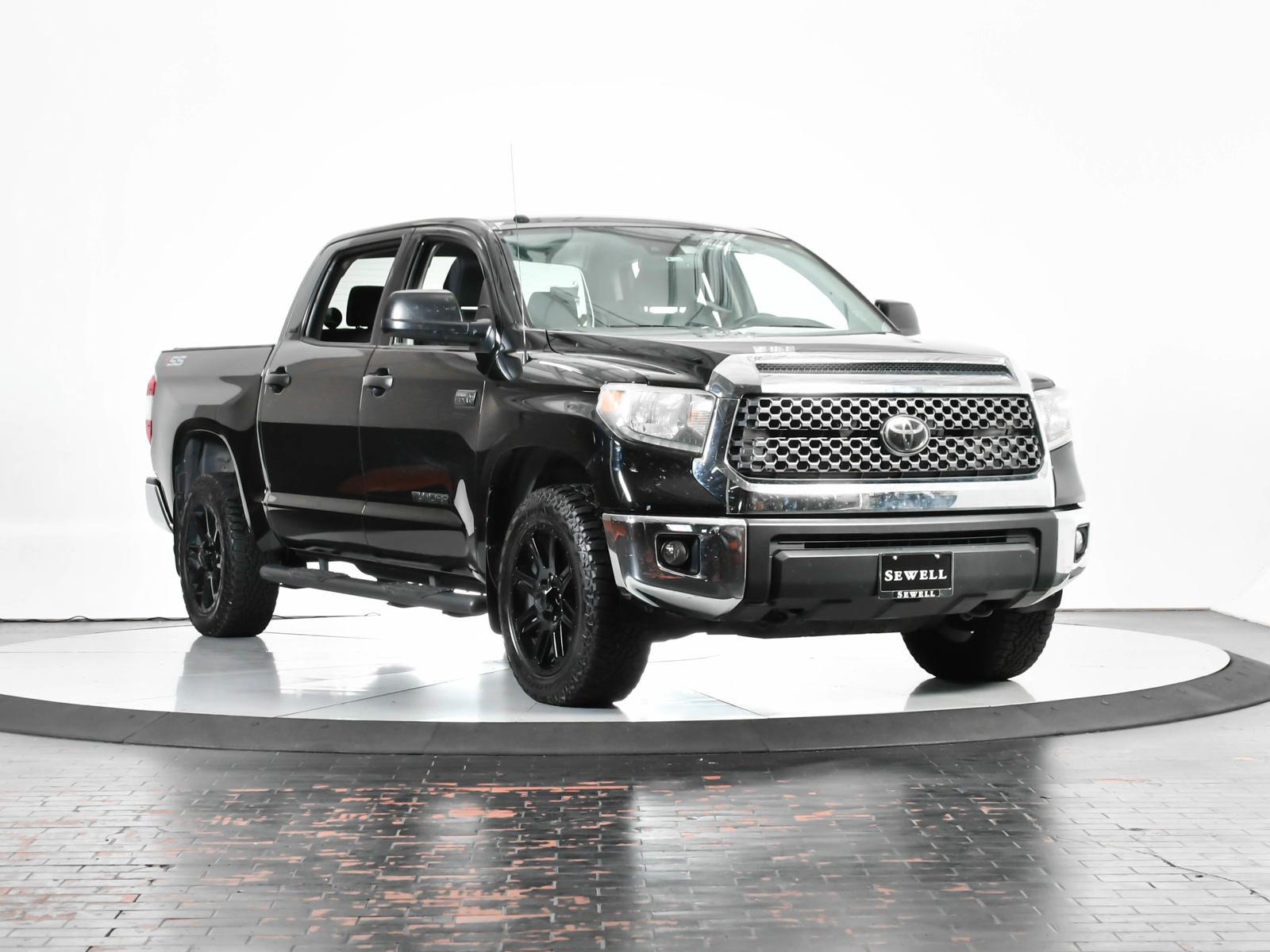 2019 Toyota Tundra 4WD Vehicle Photo in DALLAS, TX 75235