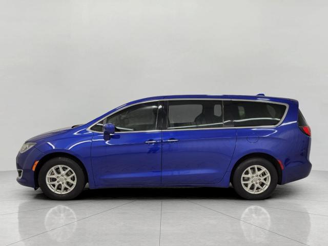 2020 Chrysler Pacifica Vehicle Photo in APPLETON, WI 54914-4656