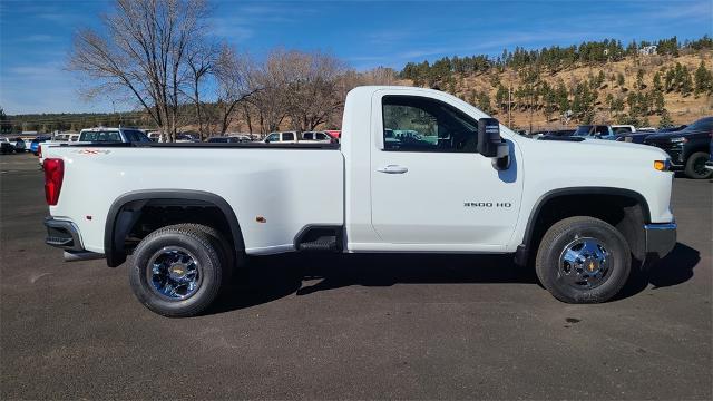 2025 Chevrolet Silverado 3500 HD Vehicle Photo in FLAGSTAFF, AZ 86001-6214