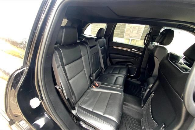 2020 Jeep GRAND CHEROKEE Vehicle Photo in KANSAS CITY, MO 64114-4545