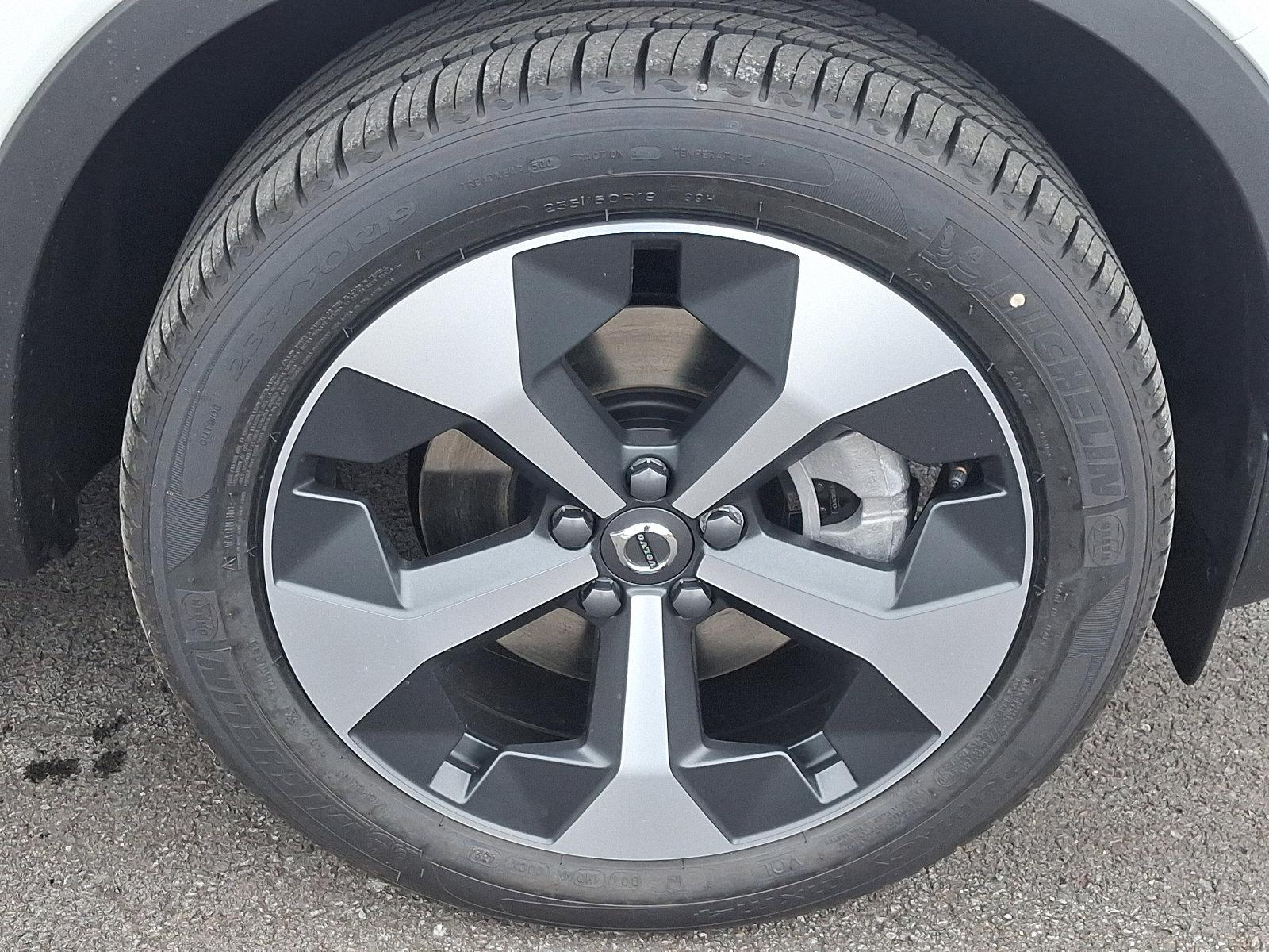 2025 Volvo XC40 Vehicle Photo in Trevose, PA 19053