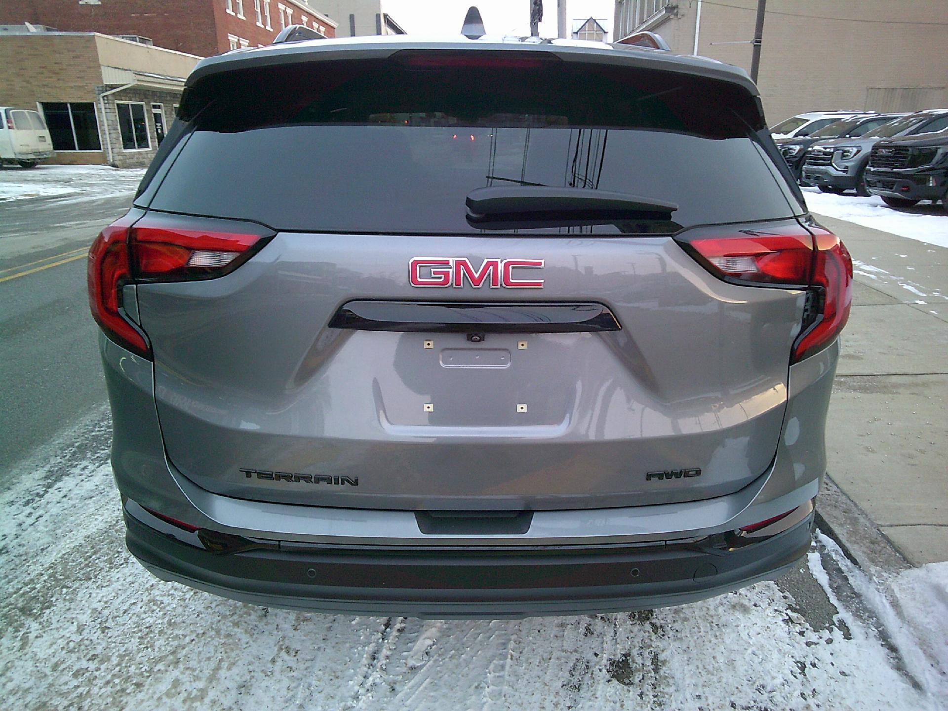 2021 GMC Terrain Vehicle Photo in KITTANNING, PA 16201-1536