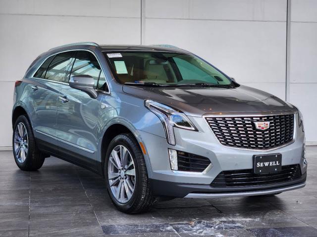 2025 Cadillac XT5 Vehicle Photo in HOUSTON, TX 77079