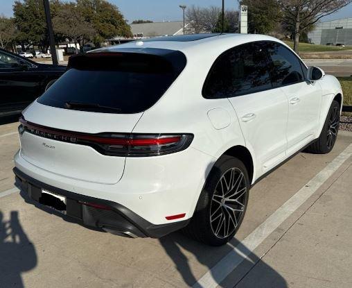 2024 Porsche Macan Vehicle Photo in FORT WORTH, TX 76132