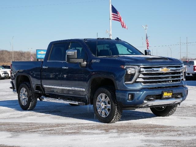 2025 Chevrolet Silverado 3500 HD Vehicle Photo in MAPLEWOOD, MN 55119-4794