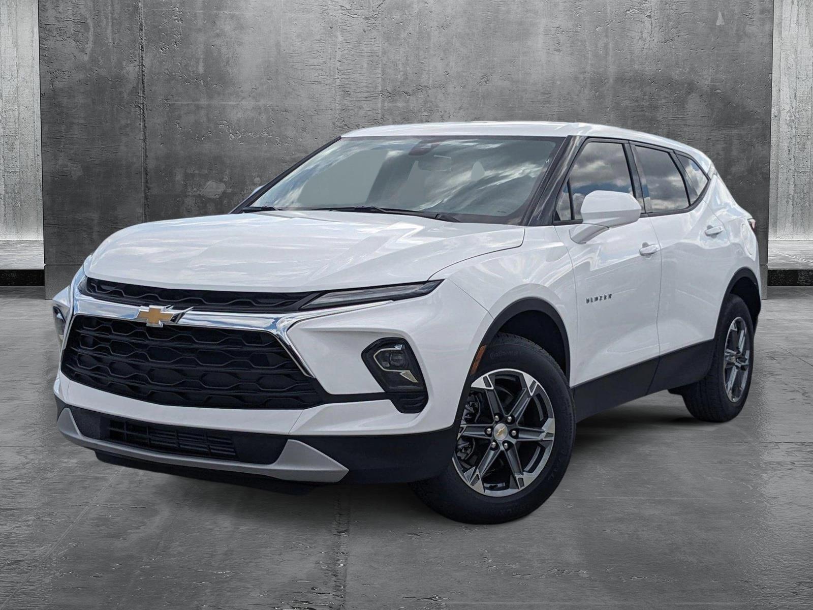 2025 Chevrolet Blazer Vehicle Photo in MIAMI, FL 33172-3015