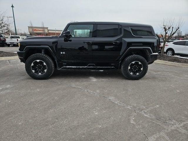 2025 GMC HUMMER EV SUV Vehicle Photo in Fishers, IN 46038