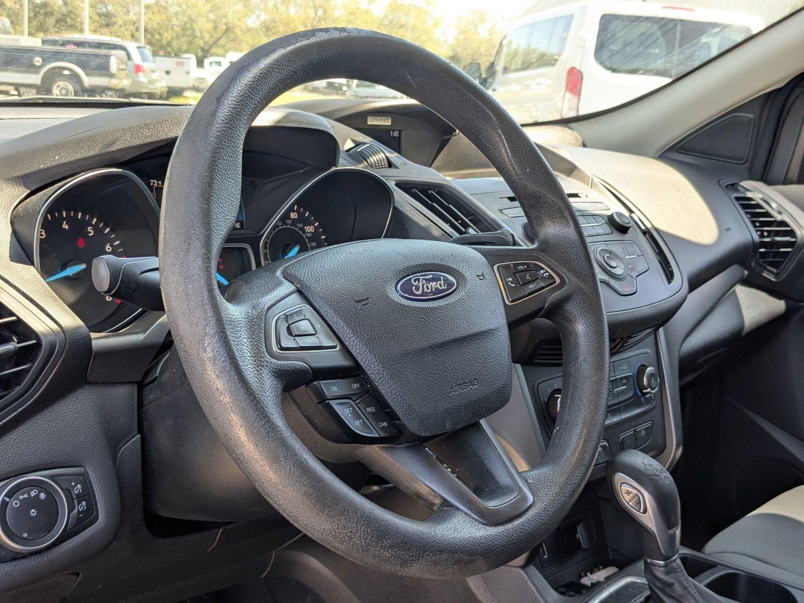 2017 Ford Escape Vehicle Photo in St. Petersburg, FL 33713