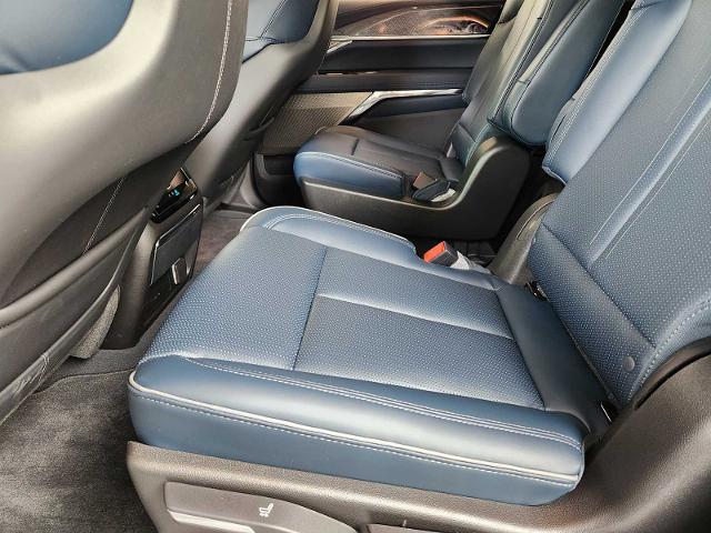 2025 Cadillac Escalade IQ Vehicle Photo in HOUSTON, TX 77079