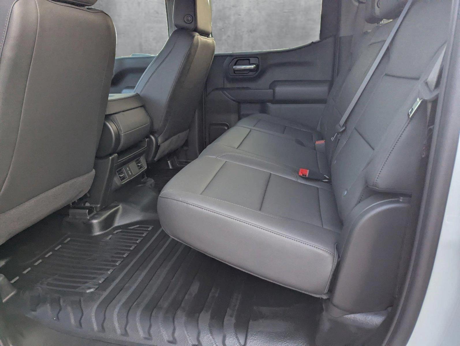 2025 Chevrolet Silverado 1500 Vehicle Photo in GREENACRES, FL 33463-3207