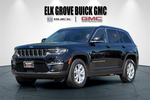 2023 Jeep Grand Cherokee Vehicle Photo in ELK GROVE, CA 95757-8703