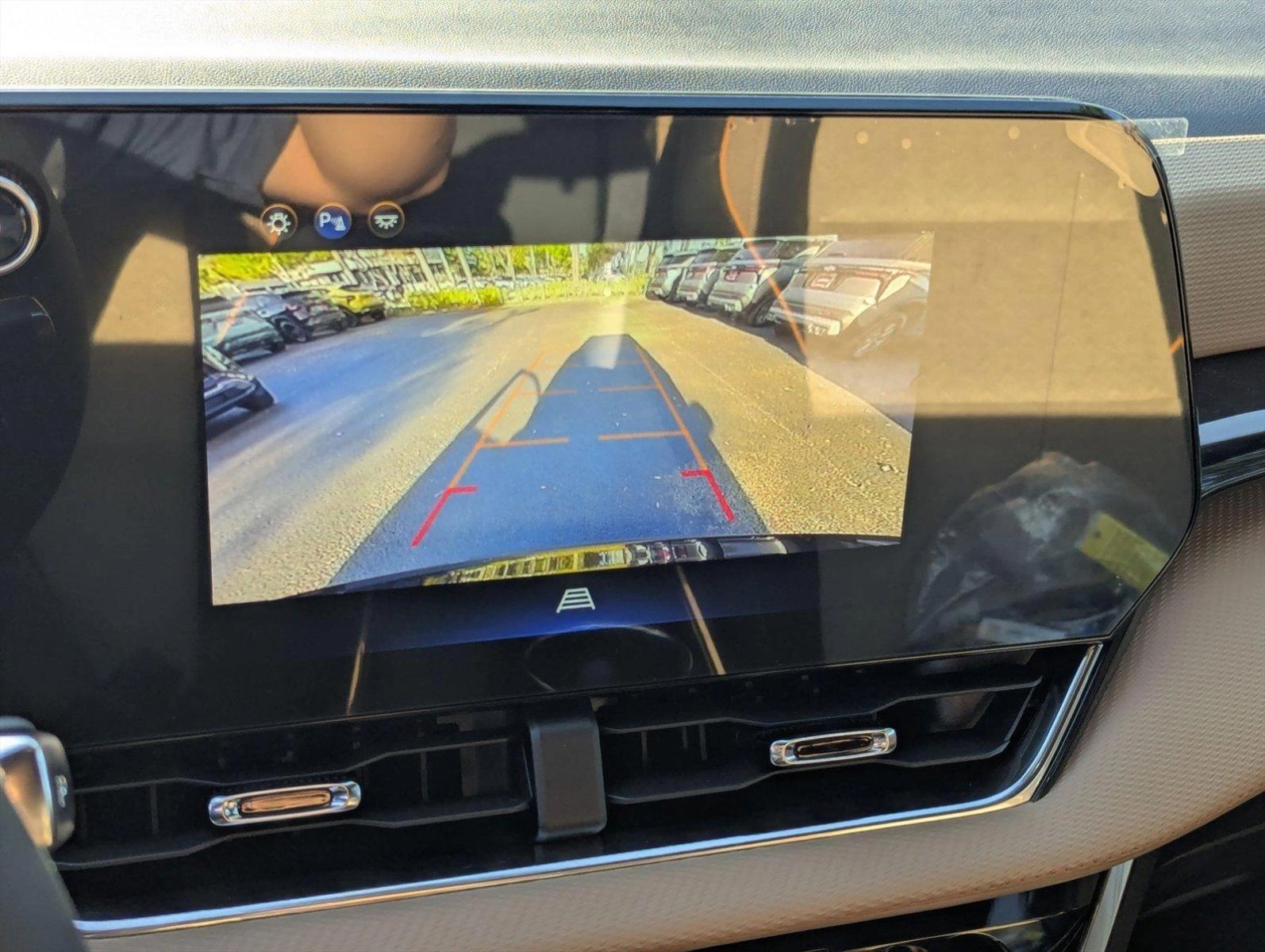 2025 Chevrolet Equinox Vehicle Photo in GREENACRES, FL 33463-3207