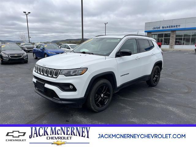 2022 Jeep Compass Vehicle Photo in TULLY, NY 13159-3159