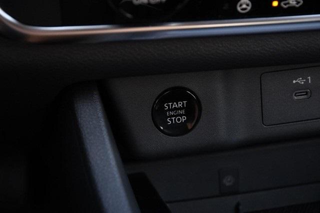 2025 Nissan Rogue Vehicle Photo in Hazelwood, MO 63042