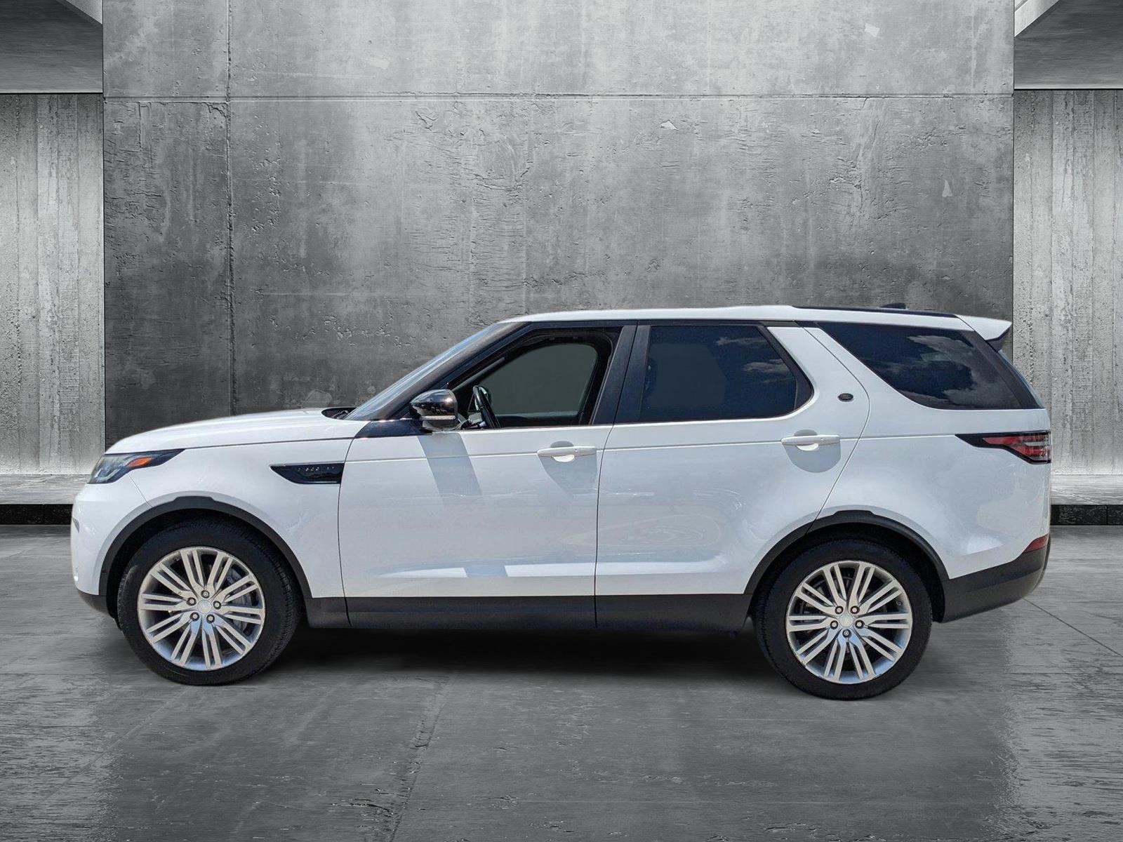 2018 Land Rover Discovery Vehicle Photo in Miami, FL 33169